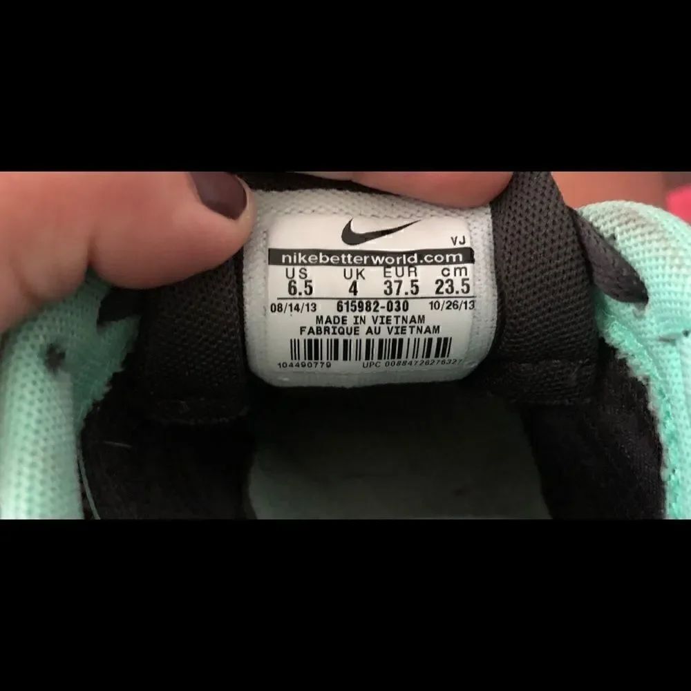Nike rival md shoes size 6.5 - Picture 2 of 4
